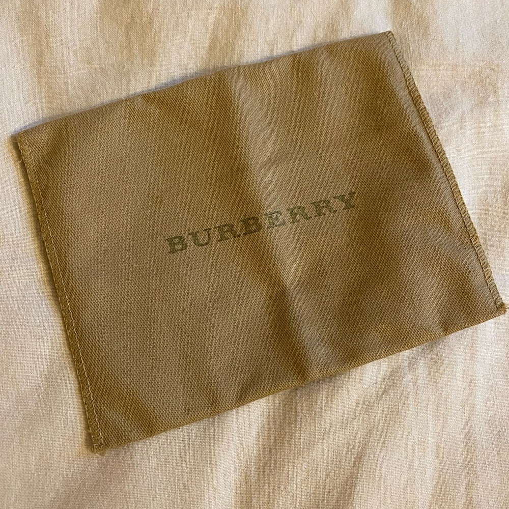COPY - Wallet duster Burberry